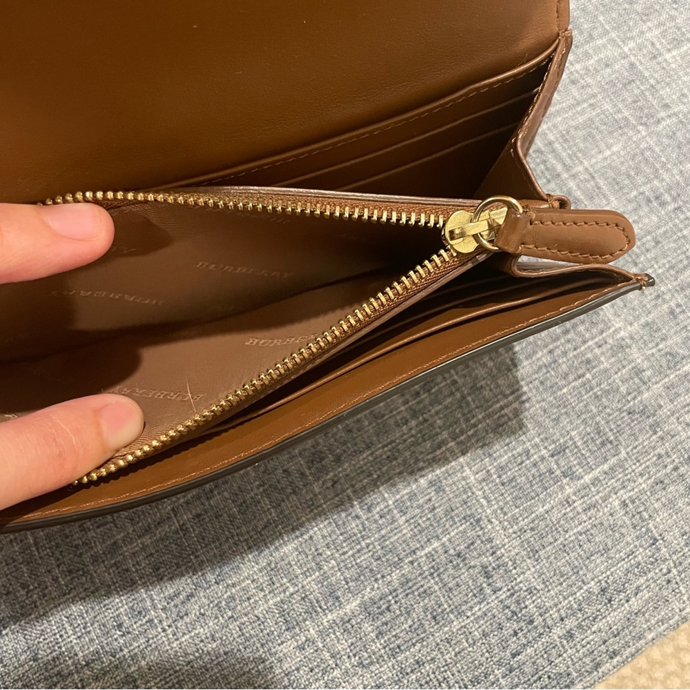 Burberry Wallet - Picture 7 of 12